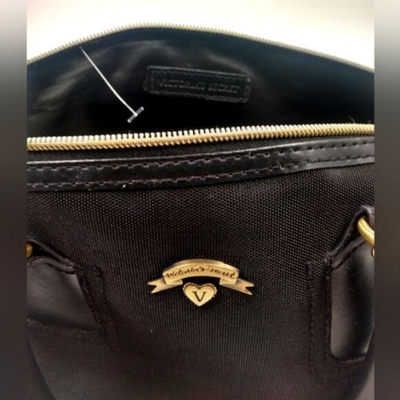 Victoria's Secret Makeup Bag Cosmetic Case Purse Handbag Bag New - Picture 13 of 16